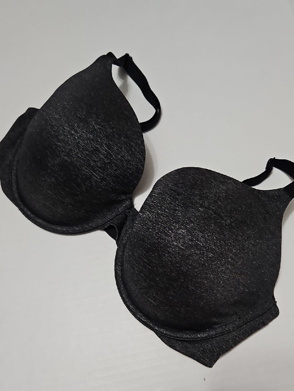 Victoria's Secret Heather Black Padded Underwire Tshirt Bra Size 38D